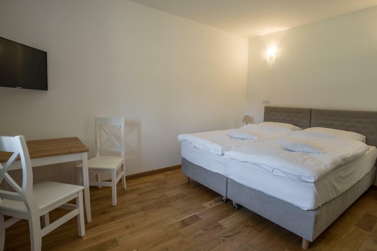 Oficyna Krobielowice Kąty Wrocławskie Esterno foto